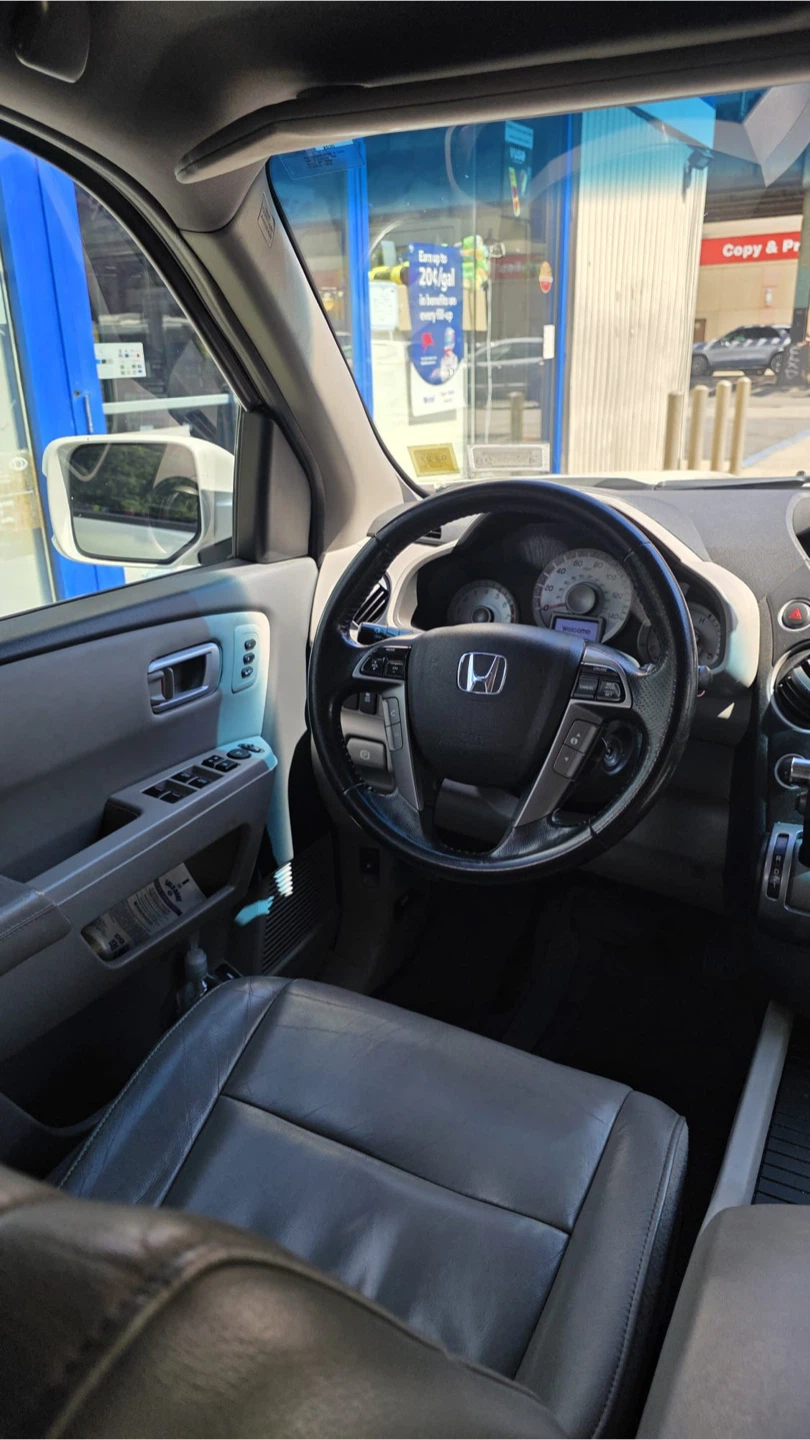 Honda Pilot Touring 4WD - photo 2