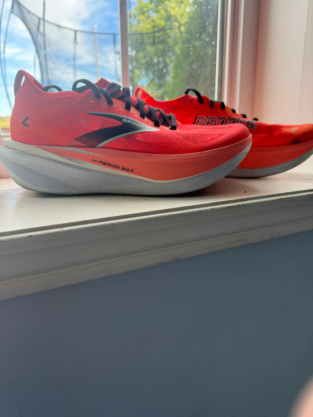 Brooks Hyperion Max 3- Men’s 10