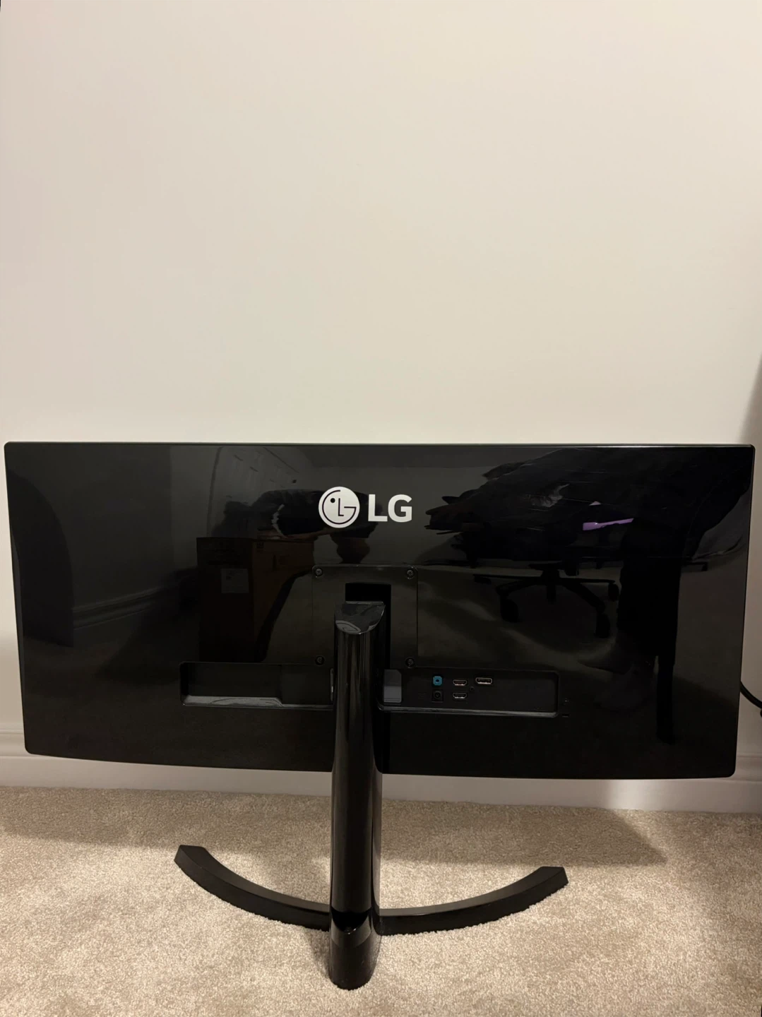 LG 34WL750-B 34 Inch 21:9 UltraWide monitor - photo 2