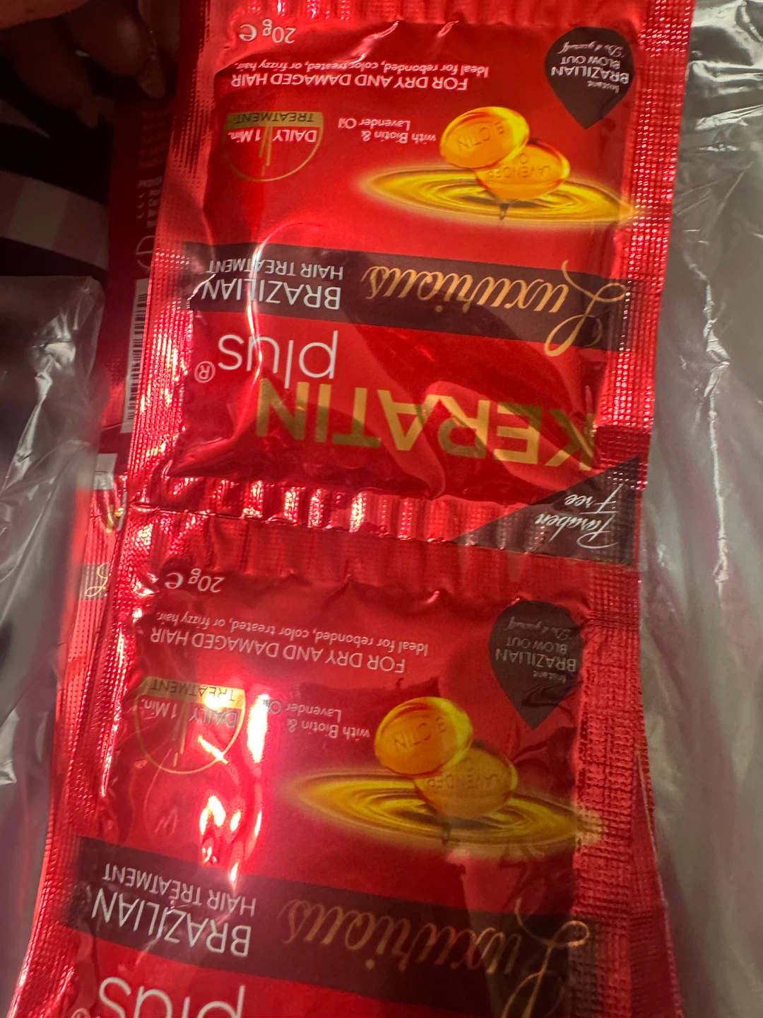 Assorted Hair Treatment and Conditioner Sachets - photo 2