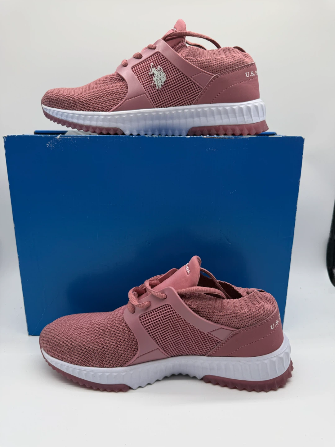 US Polo Assn Pink Knit Women’s Walking Running Shoes Size US 9