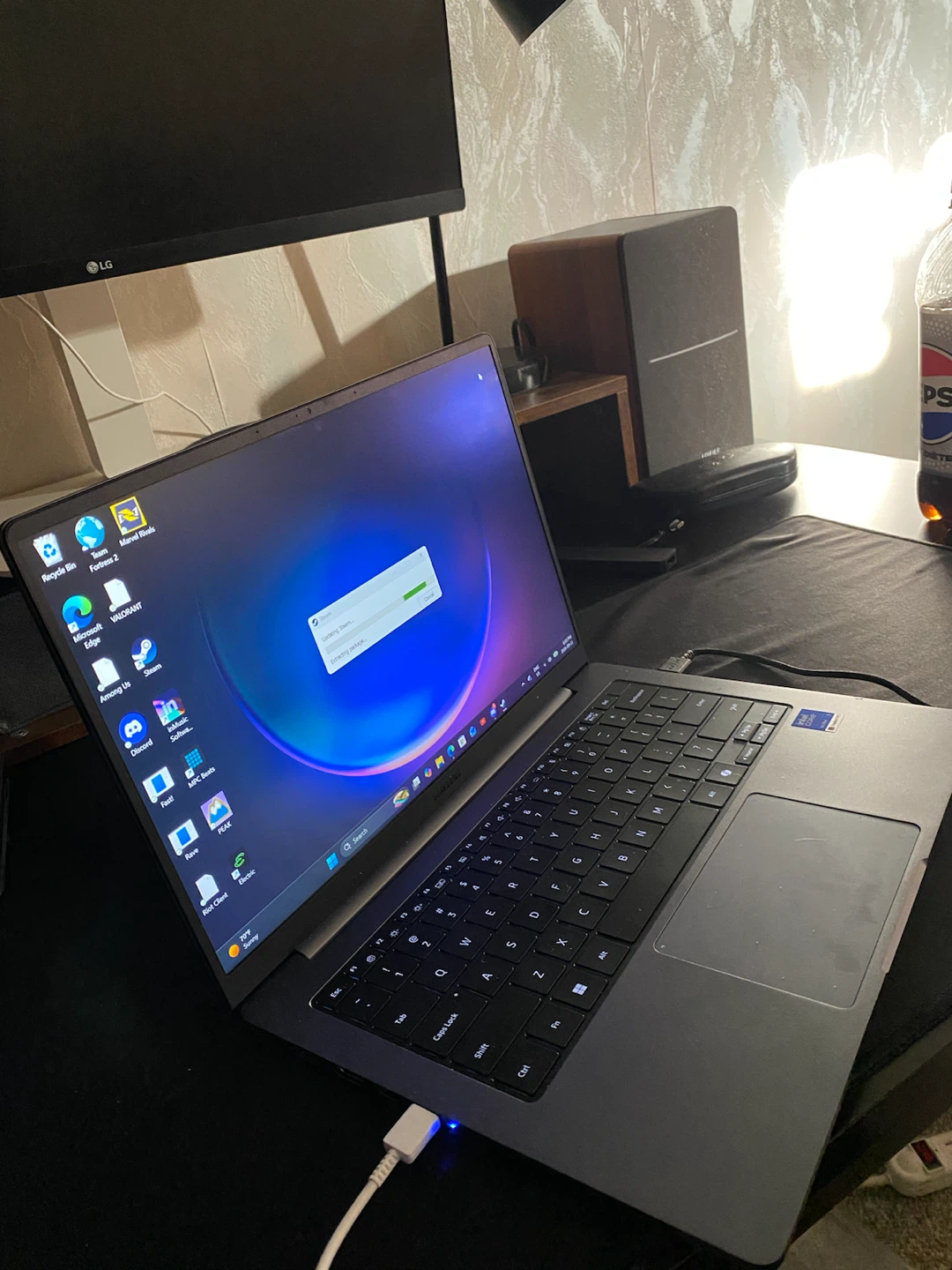 Samsung Galaxy Book Laptop Intel Core Ultra 5 - photo 4