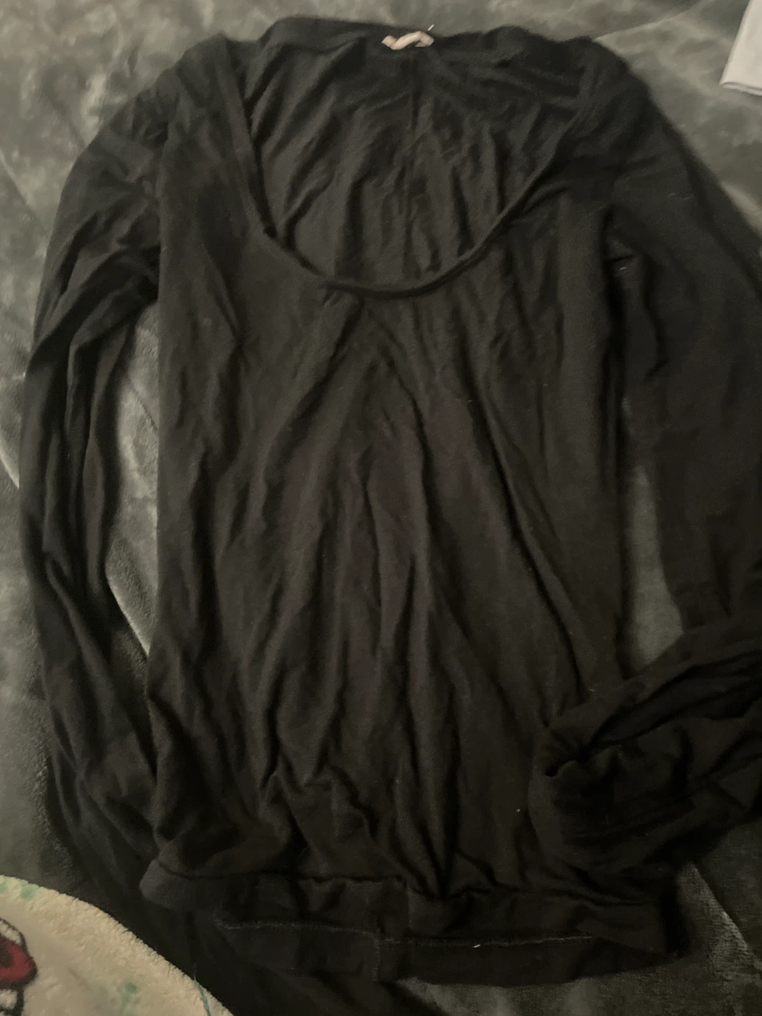 Black long sleeve scoop neck top