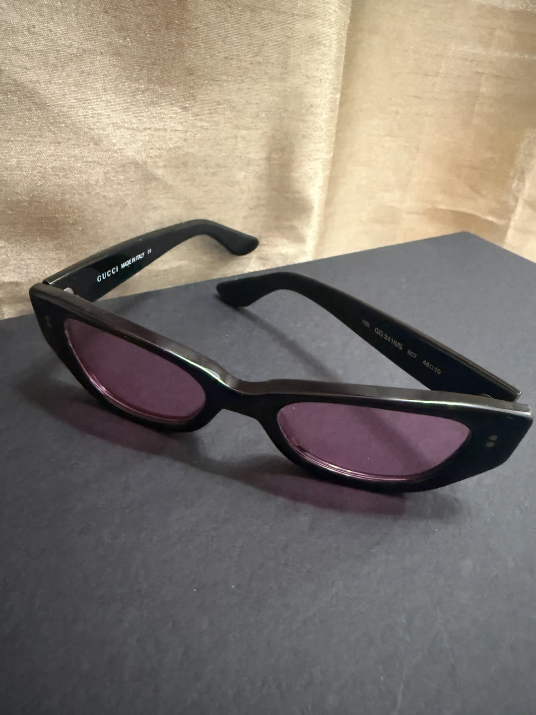 🏈Gucci GG 2418/S Sunglasses