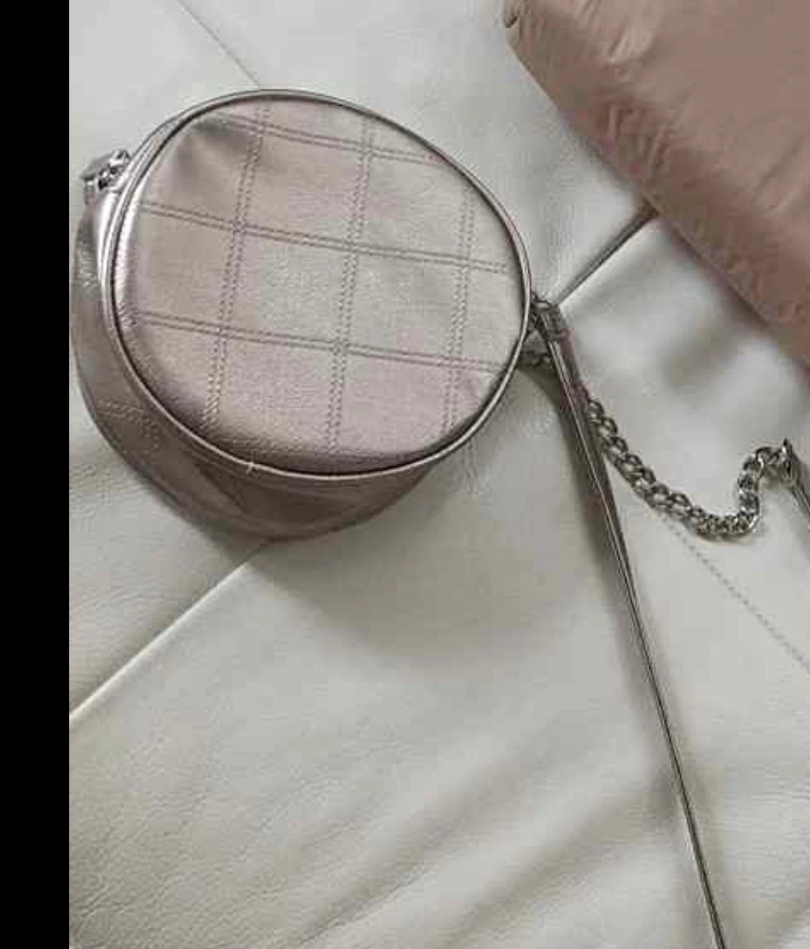 🏈Murval Silver Quilted Circular Wristlet - photo 2