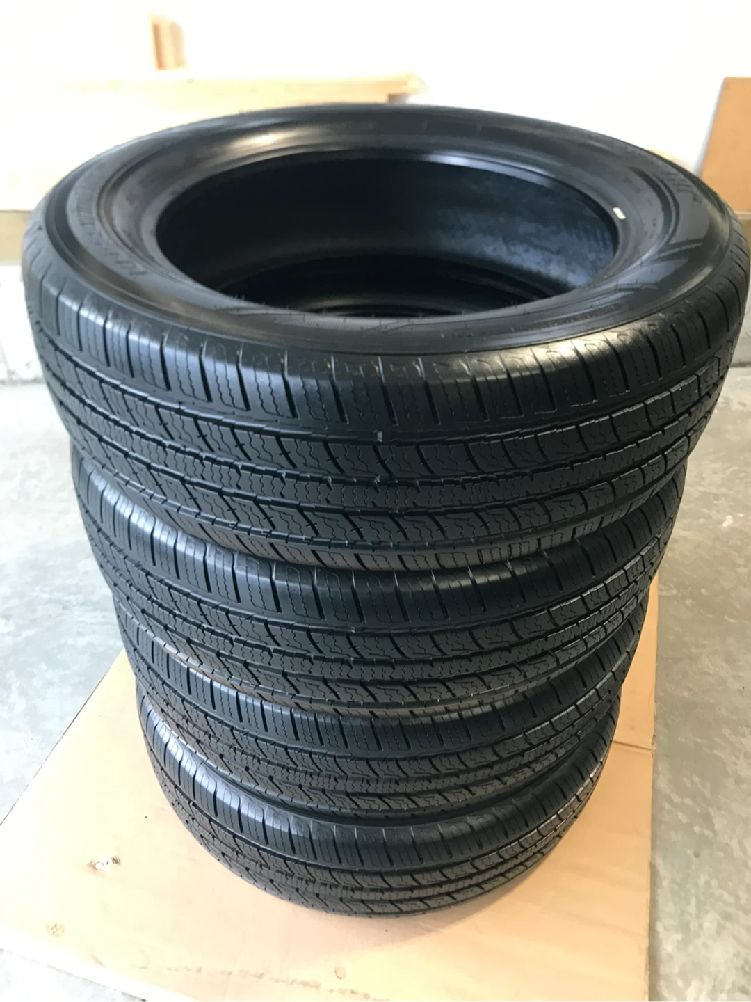 All Season Tires 245/60R20.