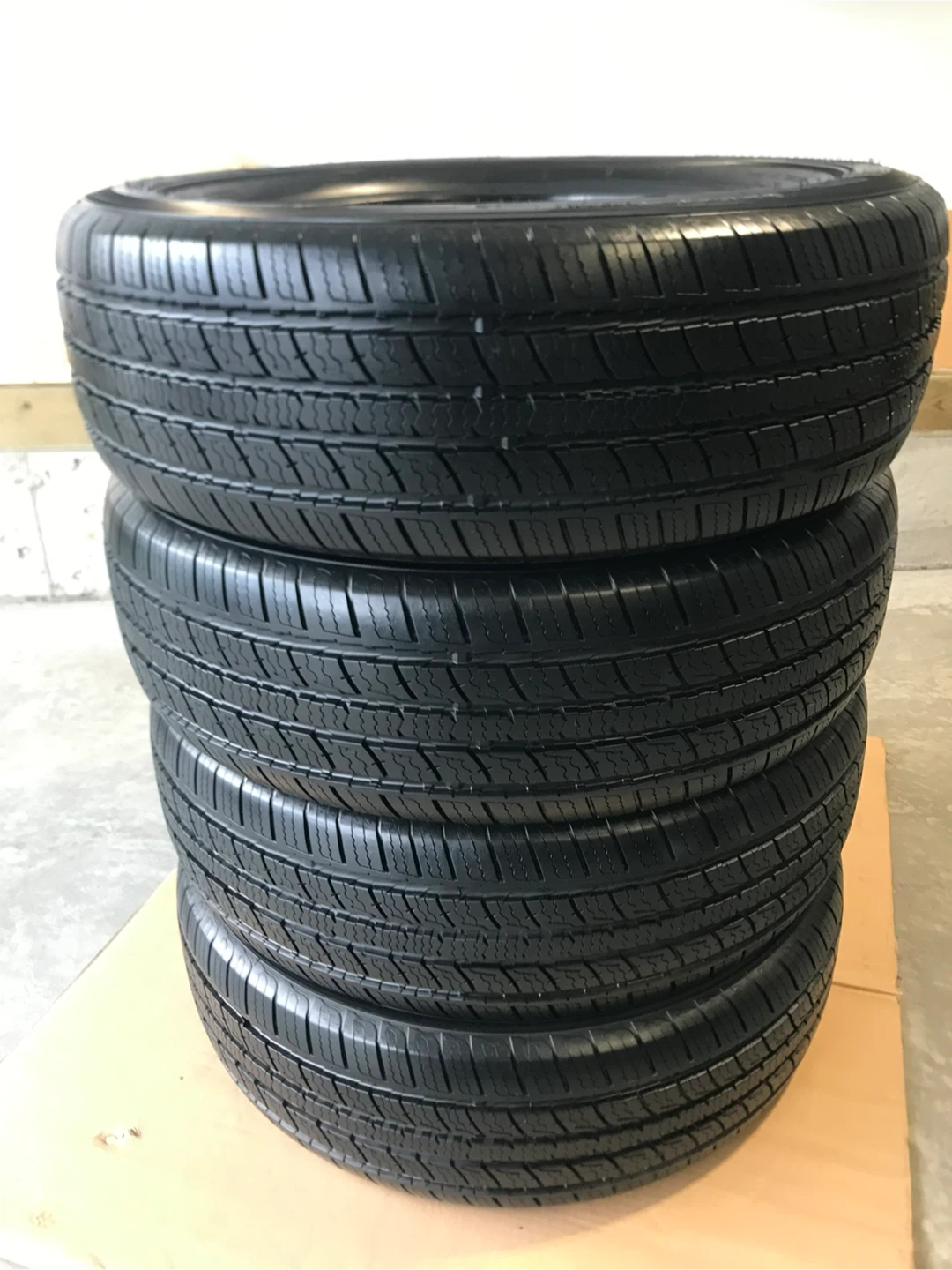 All Season Tires 245/60R20. - photo 2