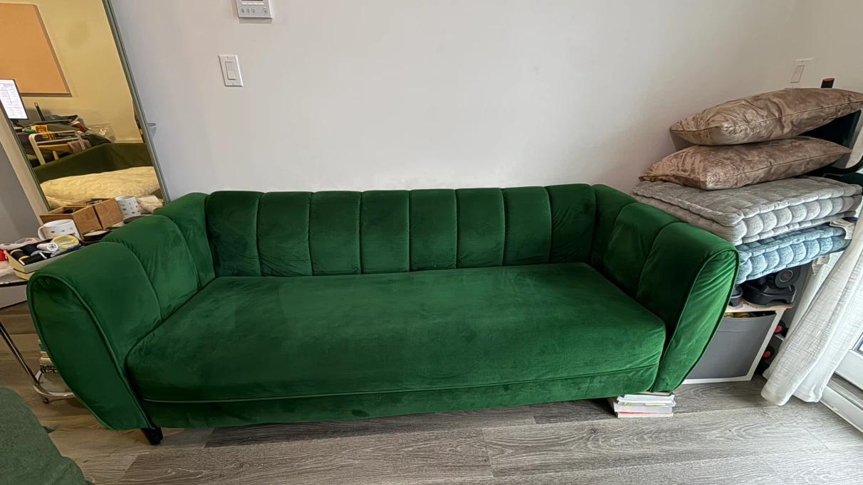 Emerald Green Velvet Sofa - photo 2