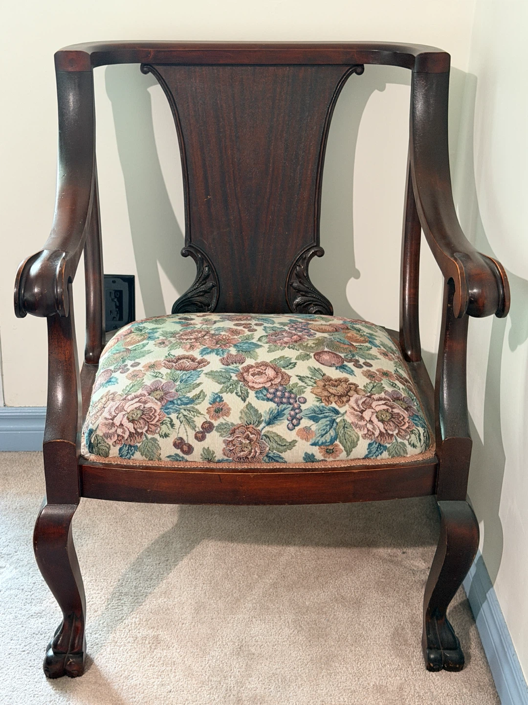 Armchair - Victorian style