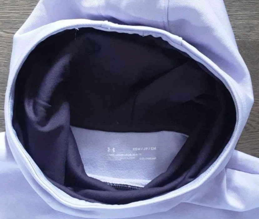 🏈 LIKE NEW Under Armour ColdGear Hoodie Poncho 7-8 yrs - photo 2