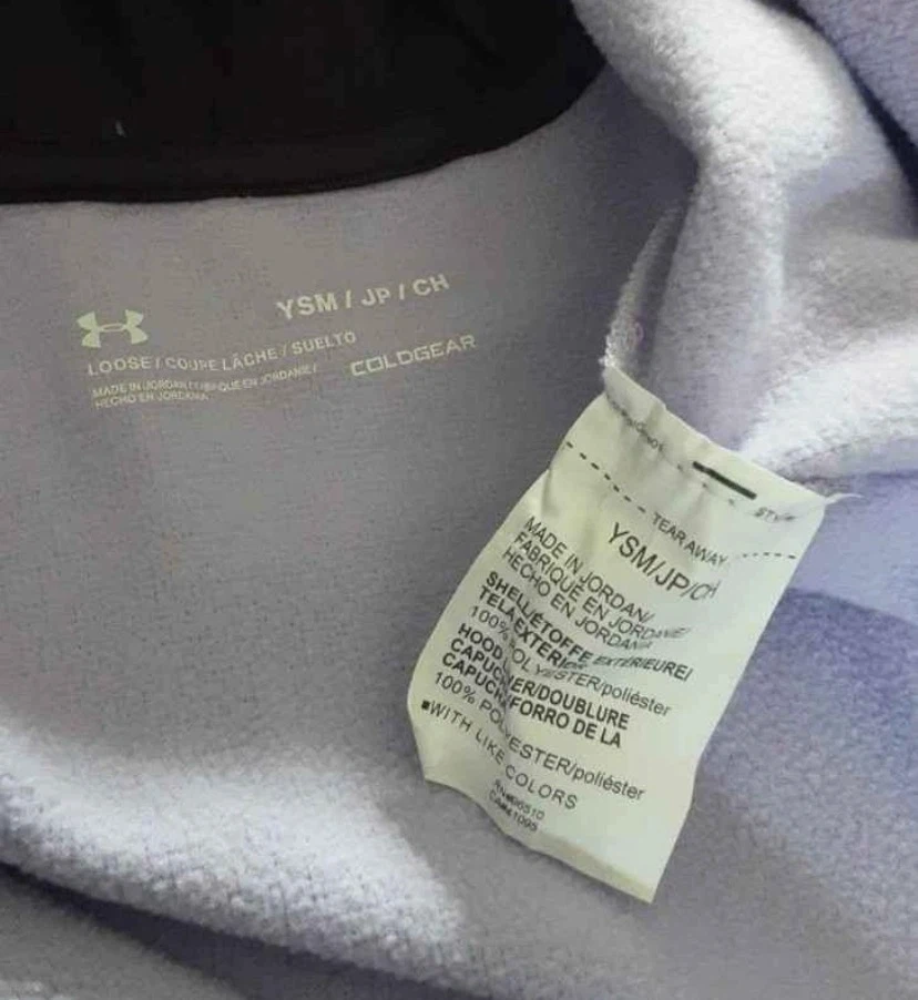 🏈 LIKE NEW Under Armour ColdGear Hoodie Poncho 7-8 yrs - photo 4