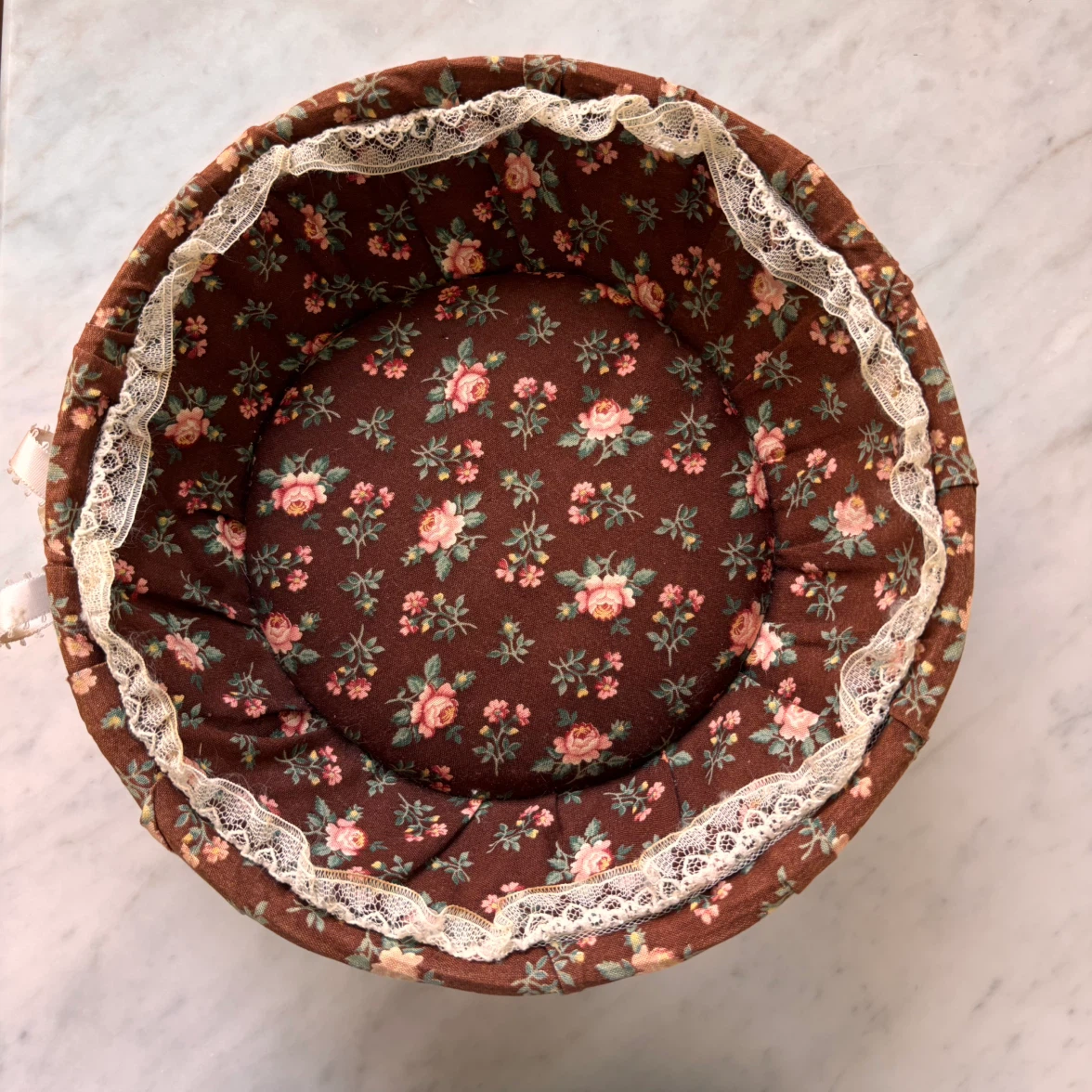 Vintage Floral Fabric Storage Basket 🏈