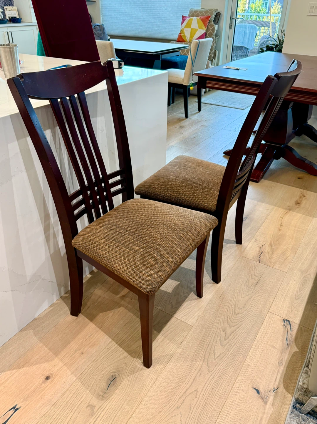 Dark Wood Dining Table and Chairs- Solid Maple Canadian made - photo 3