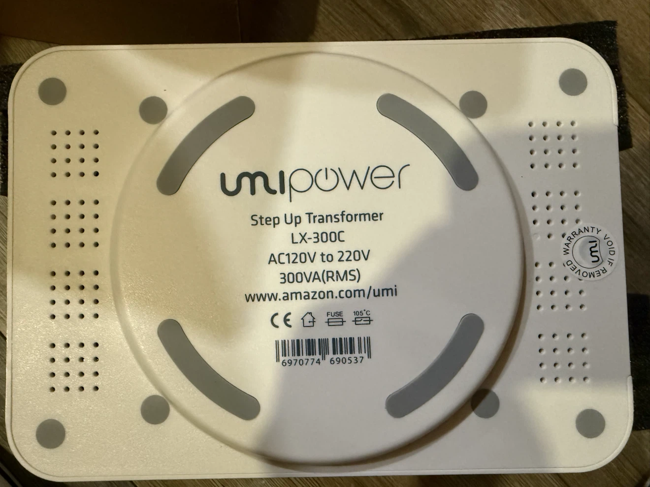 Umipower LX-300C Step Up Transformer - photo 2