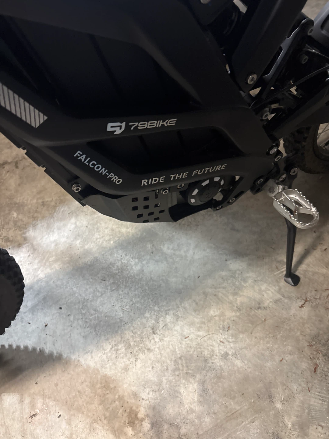79Bike Falcon-Pro Electric Dirt Bike - photo 2