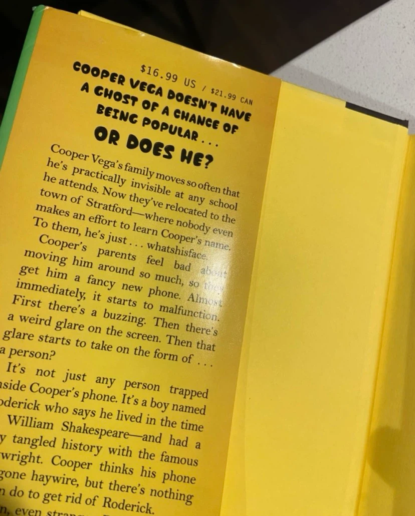 🏈 LIKE NEW Whatshisface by Gordon Korman - photo 5
