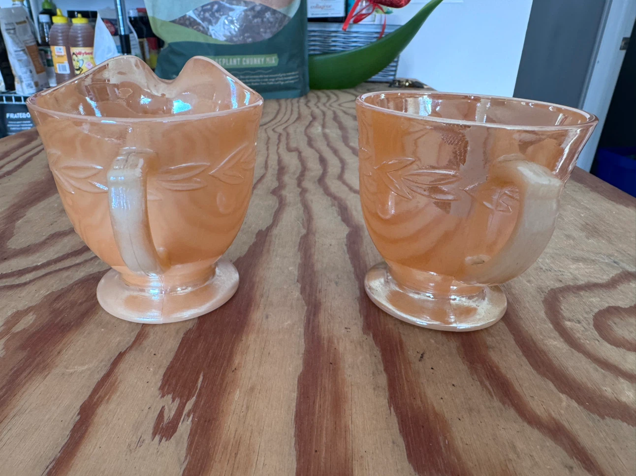 Fire-King Peach Lustre Creamer and Sugar Bowl Set - photo 2