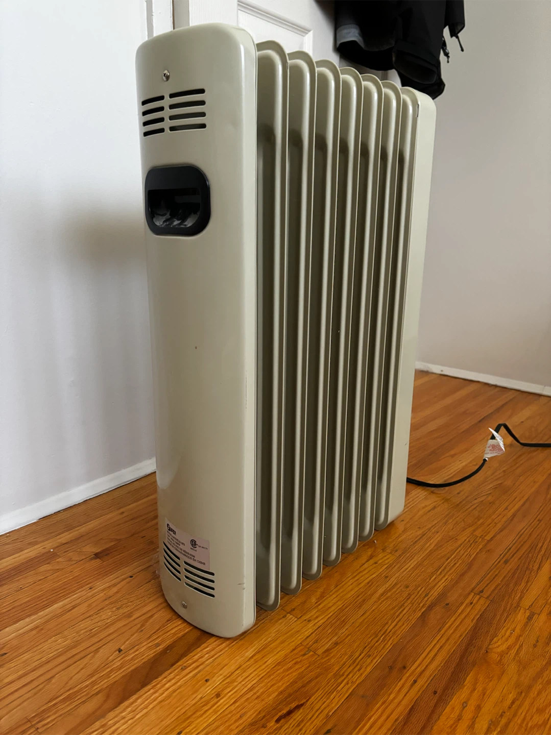 Super Oil-Filled Radiator Heater - photo 3