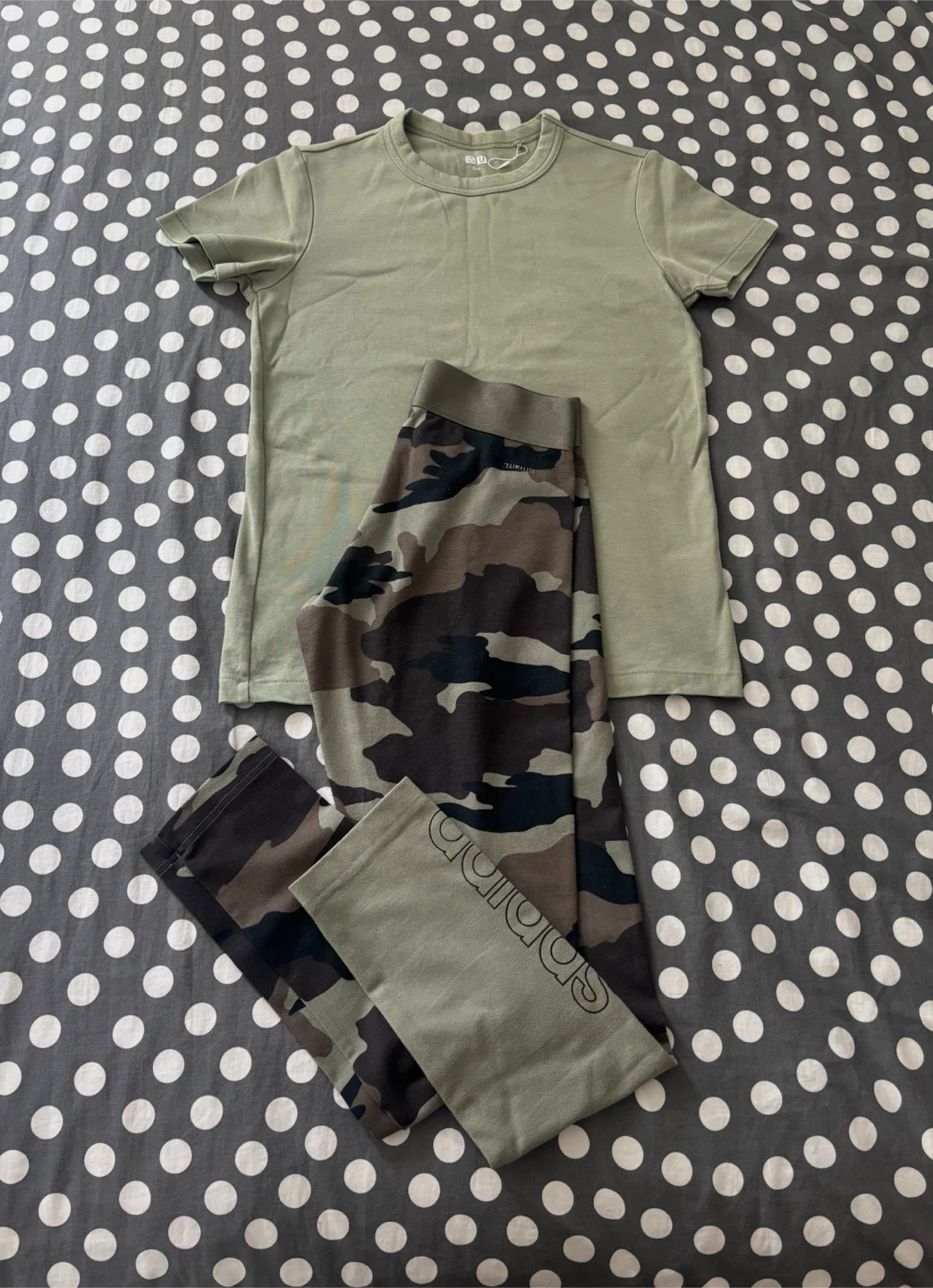 Military cotton gym set, fits US 4! All for 20$!