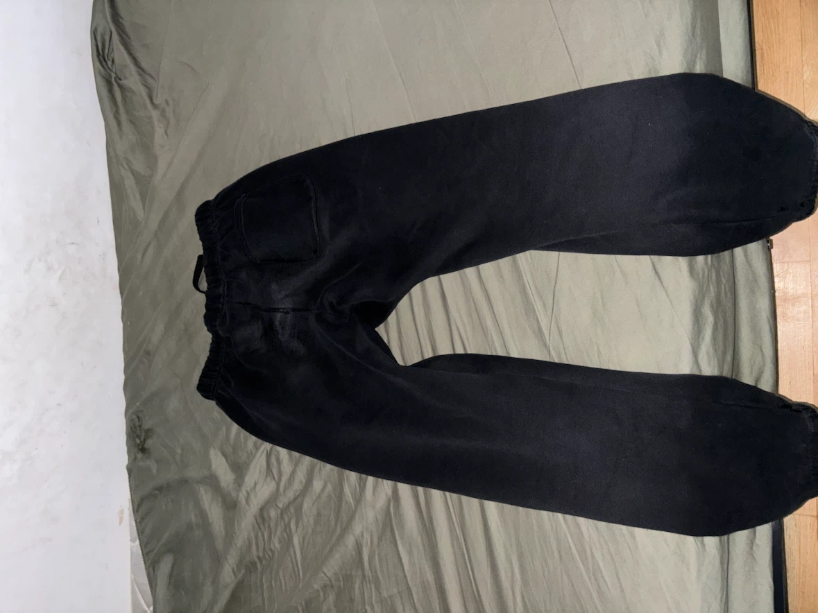 ESSENTIALS Fear of God Sweatpants - photo 2