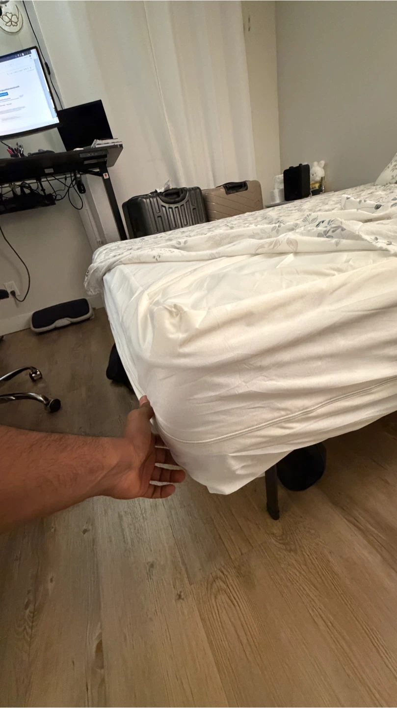Metal bed frame with mattress - Urgent salee!!! - photo 3