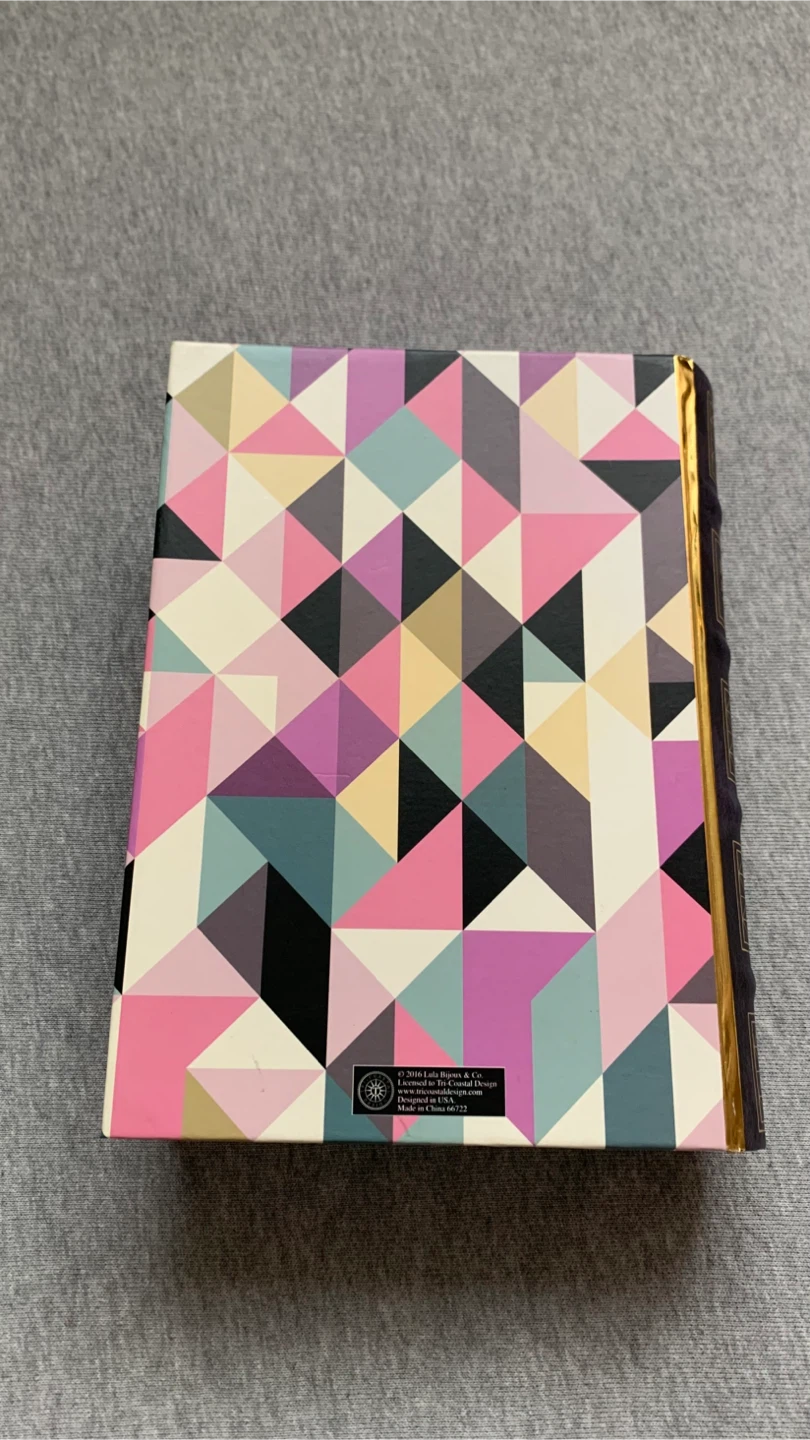 Lula Bijoux & Co. Geometric Book Box 🏈 - photo 2