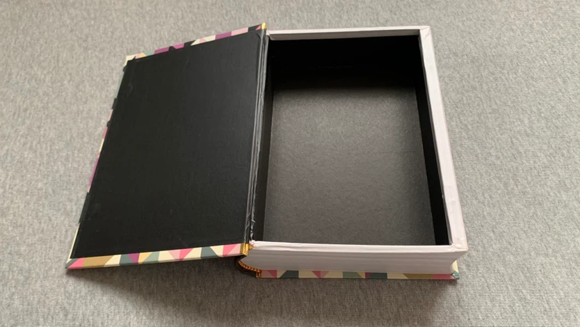 Lula Bijoux & Co. Geometric Book Box 🏈 - photo 3