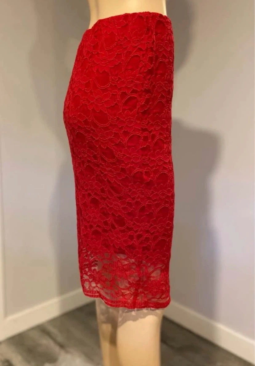 🏈 NEW Ricki’s Red lace pencil skirt XS - photo 3