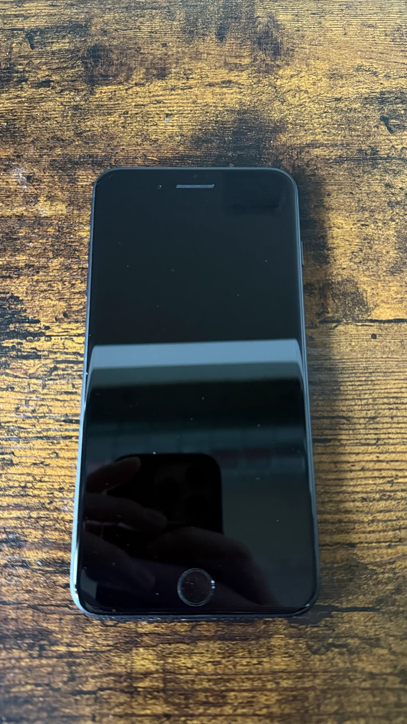 Apple Iphone 7 Plus 32GB Unlocked - Black - photo 2