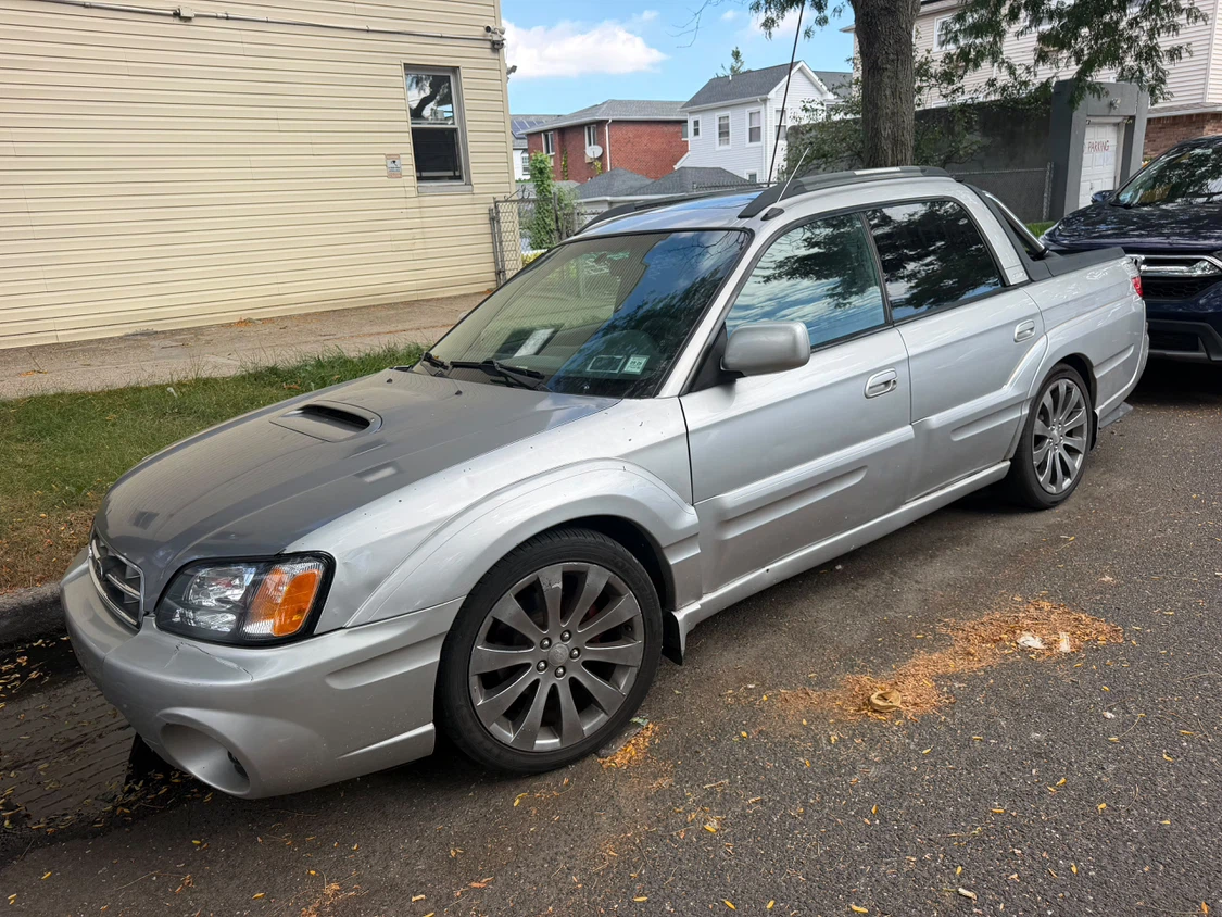 Subaru Baja Silver Pickup Truck - photo 2