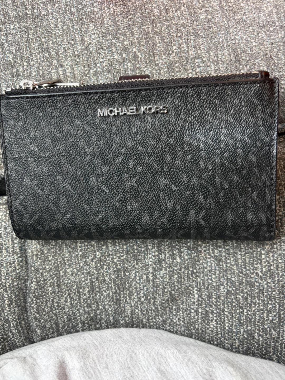 Michael Kors Black Logo Bi-Fold Wallet - photo 2