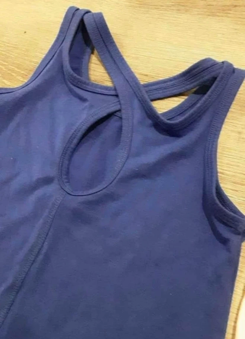🏈 EUC 2 Joe Fresh Active Tank Tops Size Small (6 yrs) - photo 4