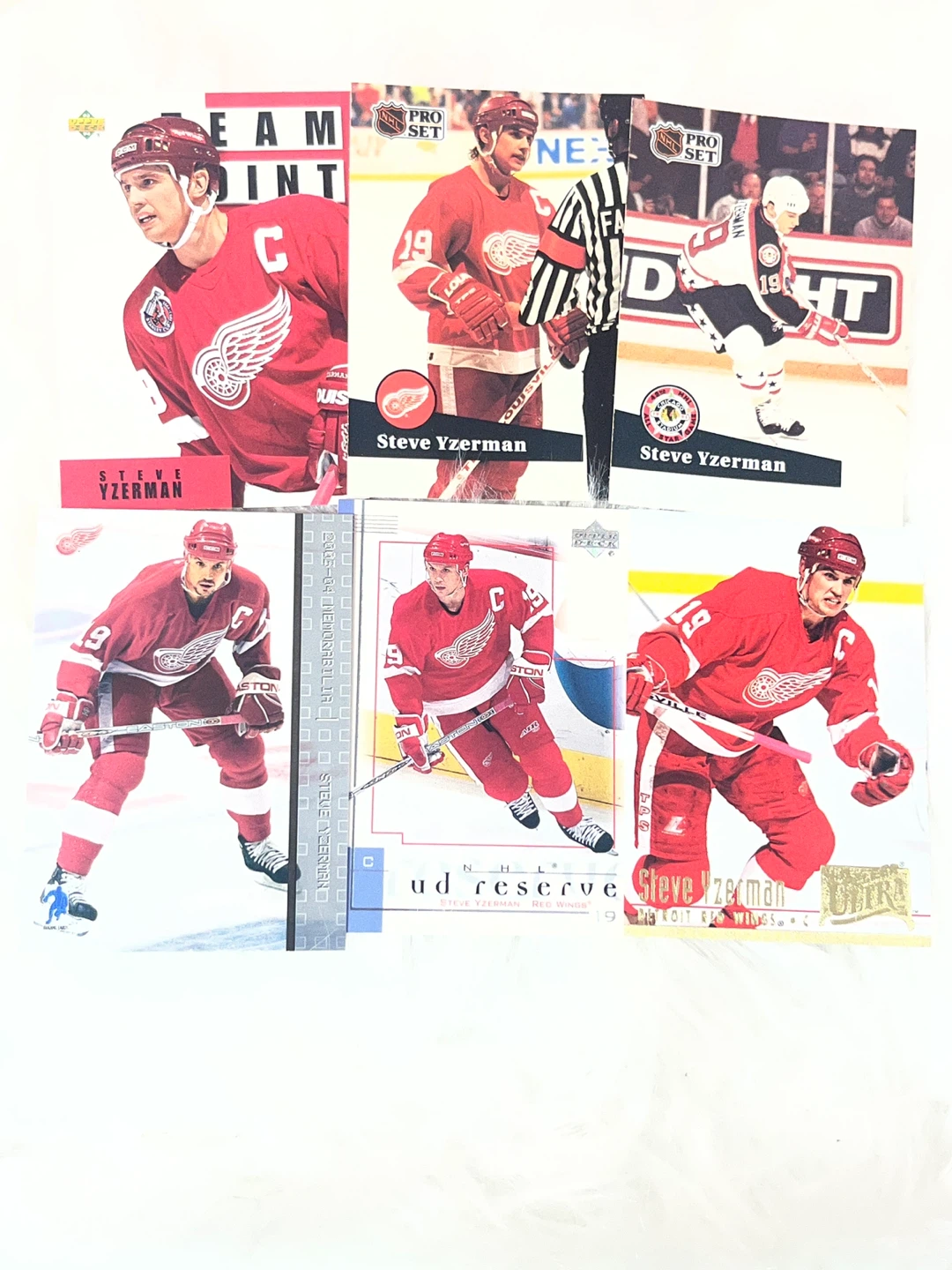 Detroit Red Wings Rug + Free Yzerman Commemorative Lot! - photo 4