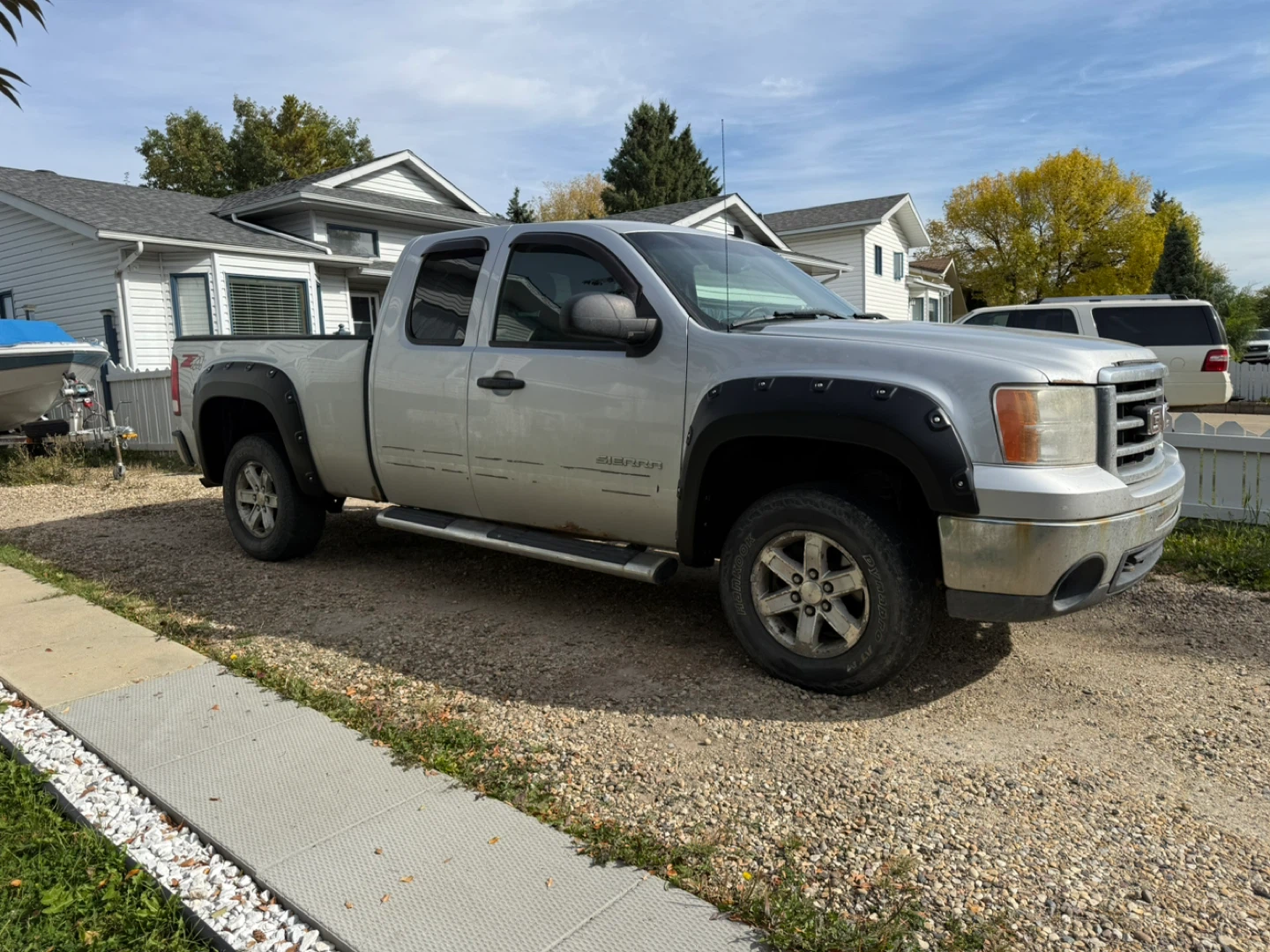 2013GMC Sierra 1500 SLE - photo 2