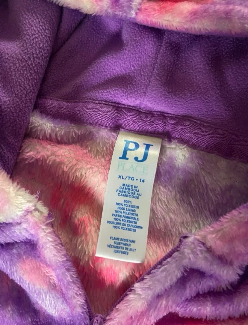 🏈 EUC PJ Place Tie-Dye Fleece Onesie XL (14 yrs) - photo 3