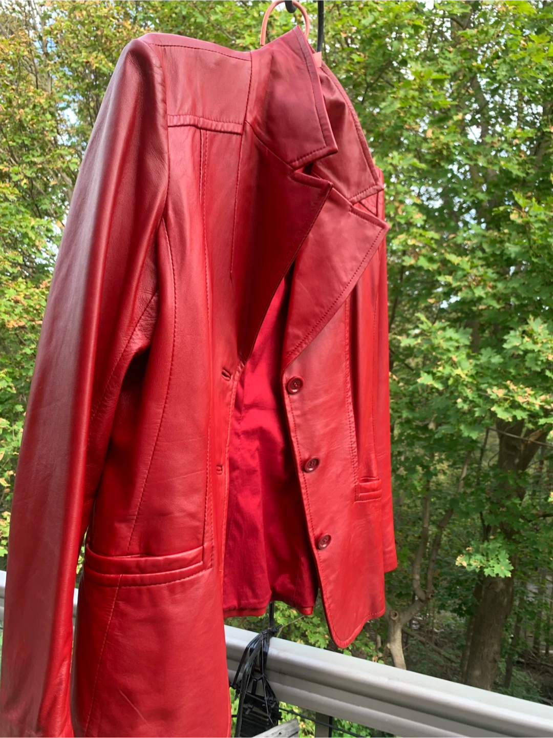 Women’s Fashion Danier Red Leather Jacket - photo 4
