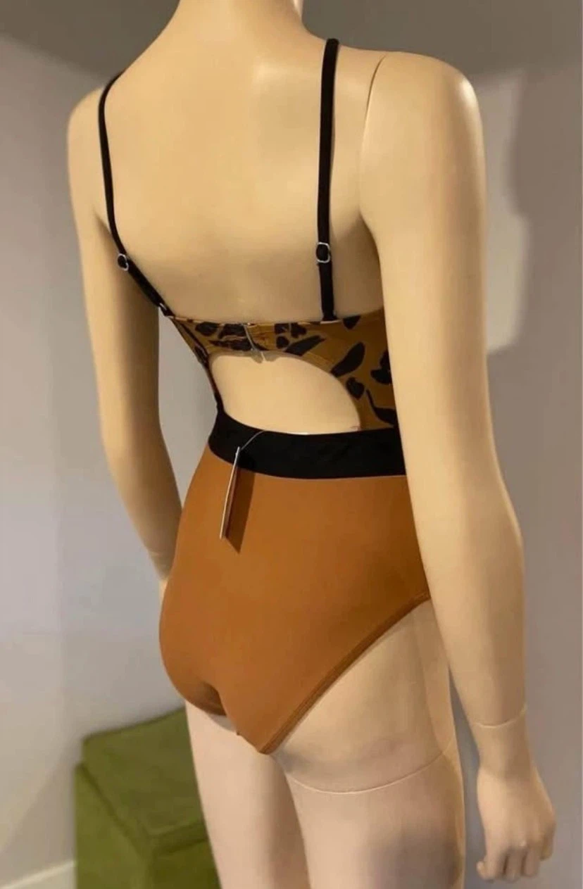 🏈 NEW CUPSHE Cut-Out One-Piece Swimsuit XS - photo 5