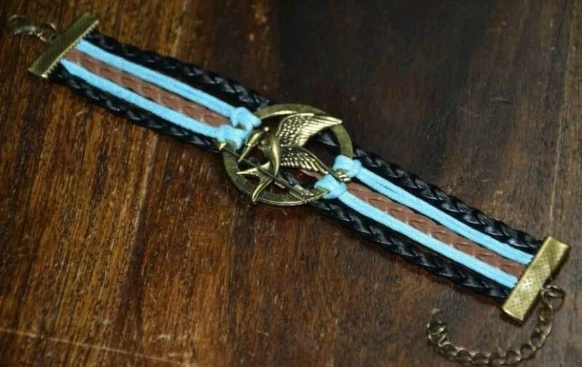 🏈 NEW The Hunger Games Mockingjay Bracelet - photo 2