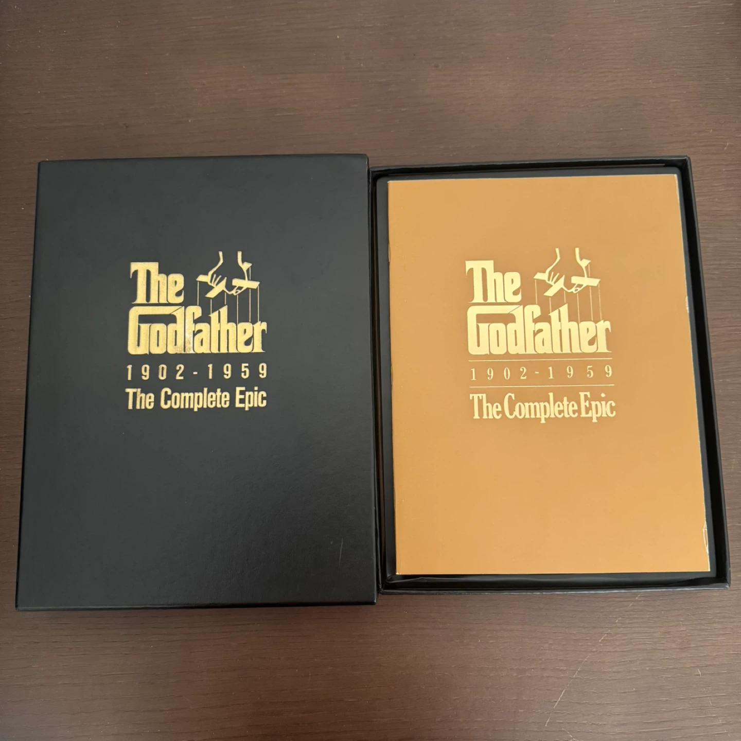 The Godfather 1902-1959 The Complete Epic VHS Set 🏈 - photo 4
