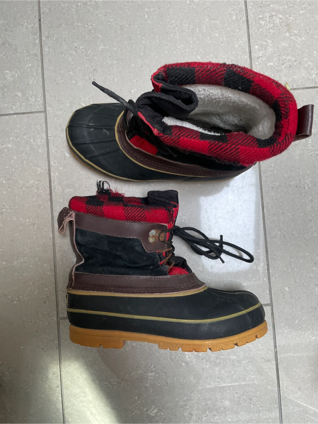 🏈 Size 3 Snowy Creek Winter Boots