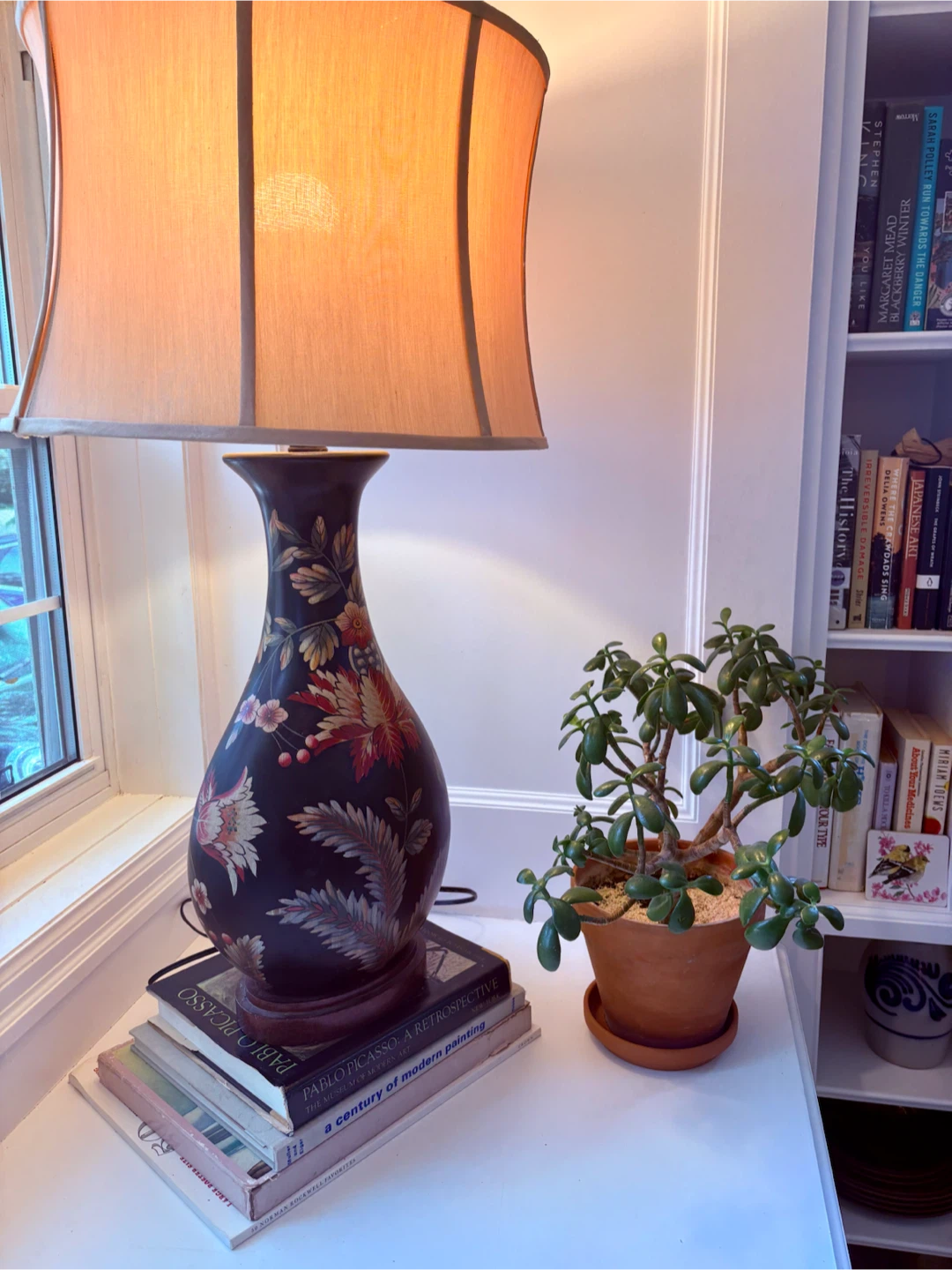 Vintage 3 foot Floral Pattern Table Lamp - photo 2