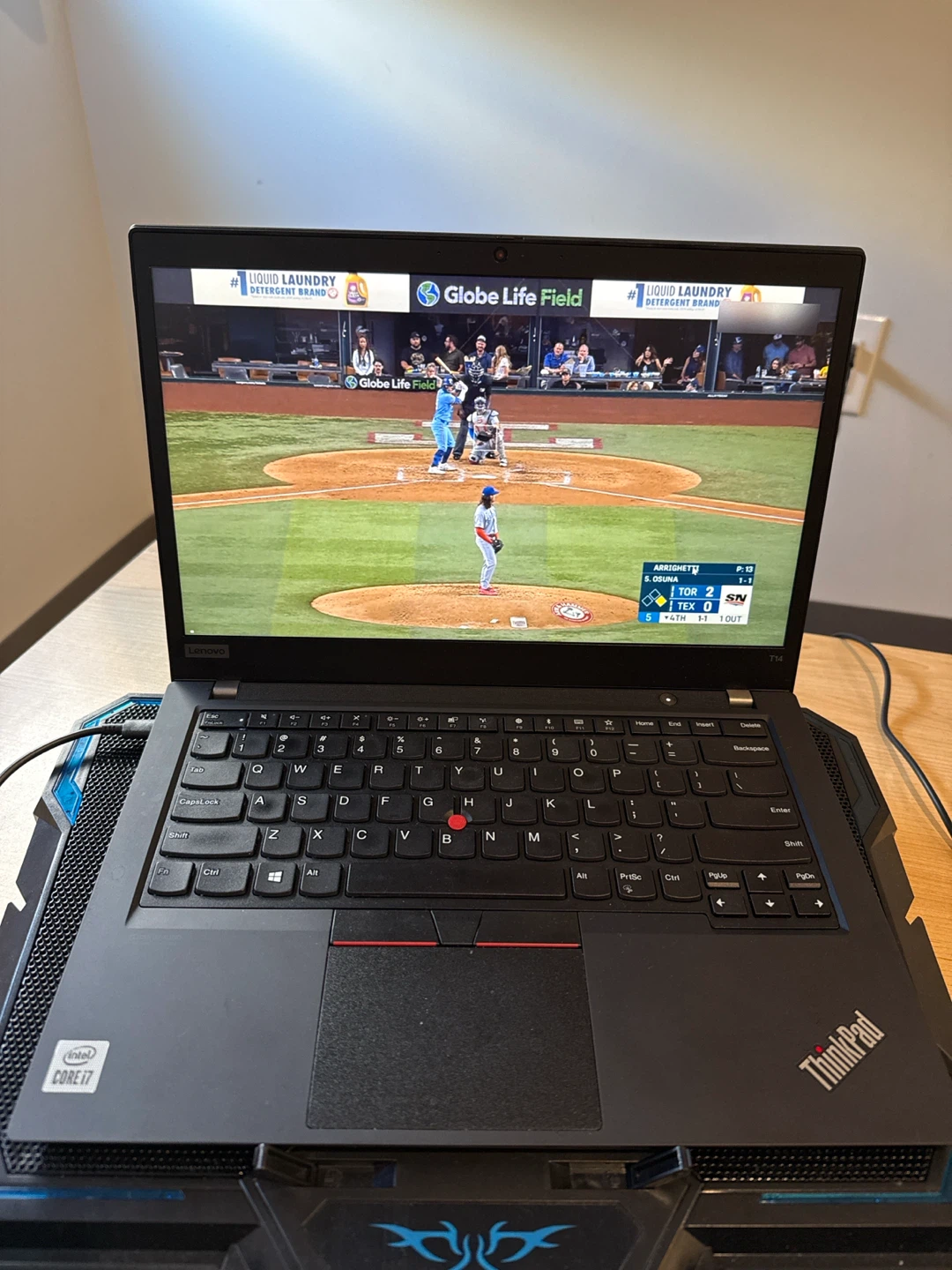 Lenovo ThinkPad T14 with Liangstar Cooling Pad