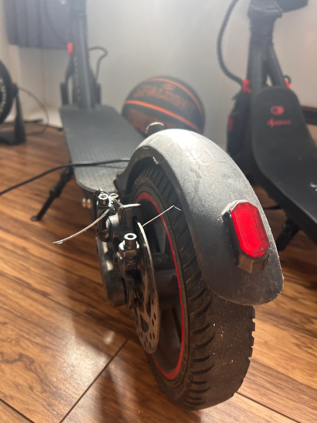 Flash 3.0 Electric Scooter - photo 2