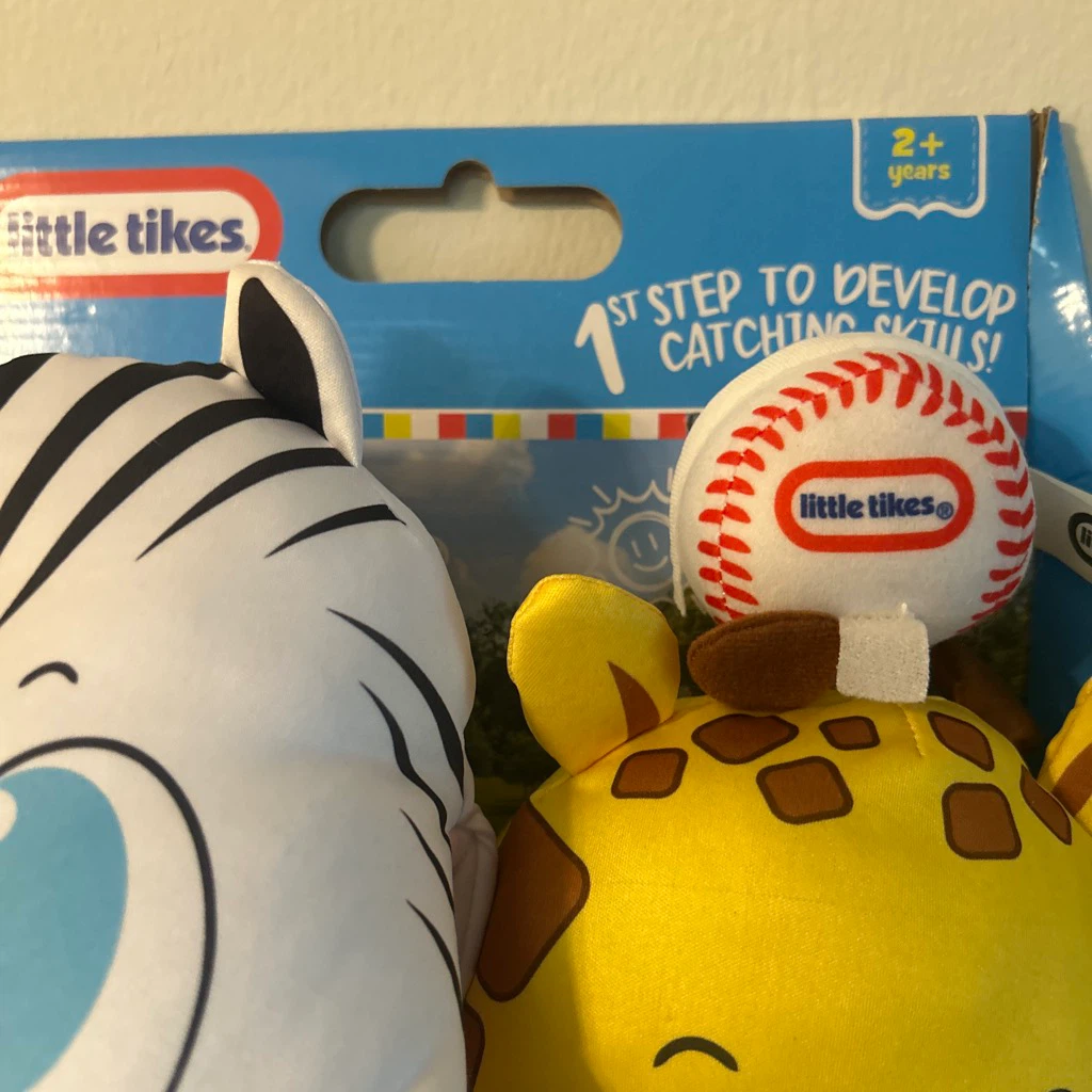 Little Tikes 🏈 Catch N' Stick Toss Game - photo 4