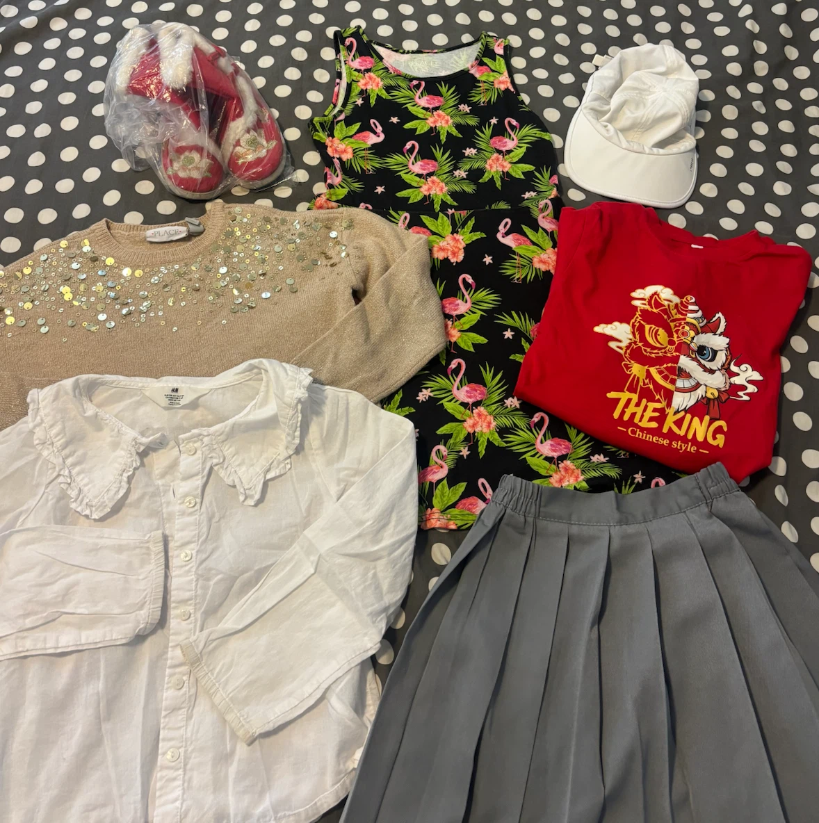 Girls Mixed Clothing/ shoes Bundle, 7-8 years, All for 10$!
