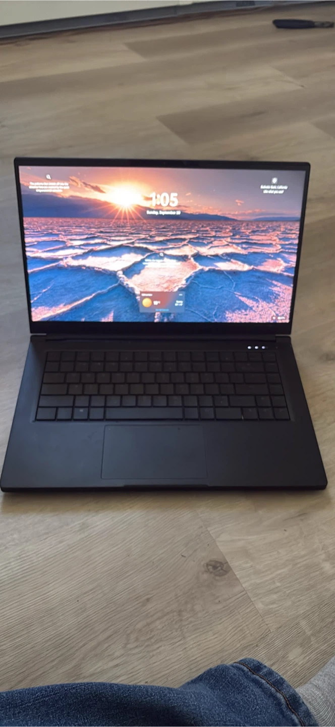 XPG  Xenia 15 Laptop