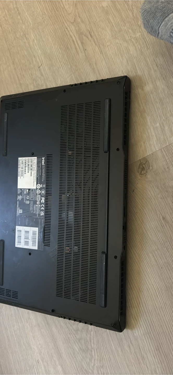 XPG  Xenia 15 Laptop - photo 3