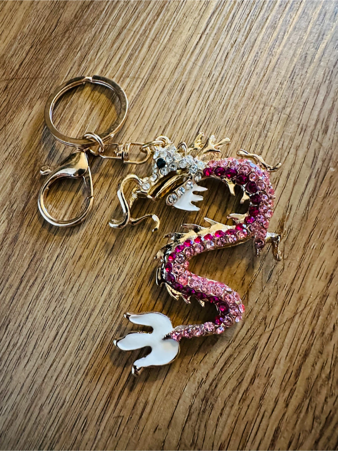 🏈Pink Crystal Dragon Keychain