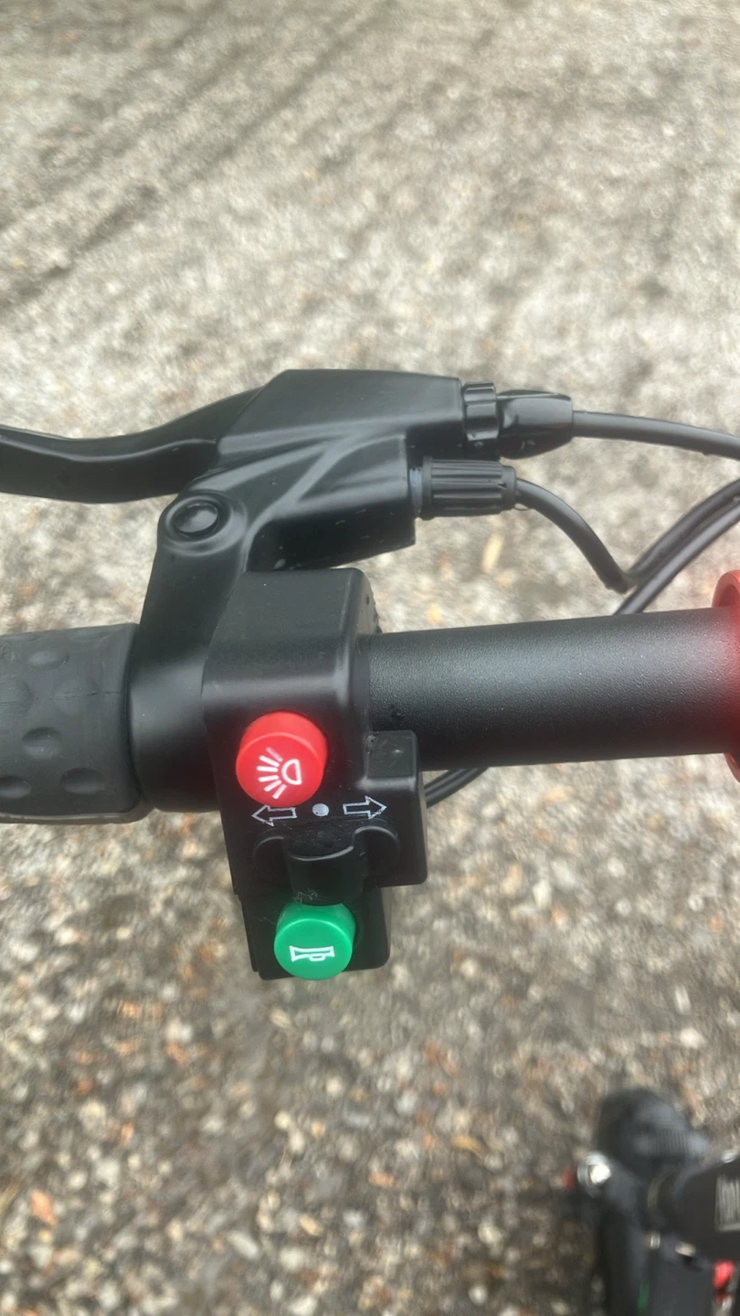 AONIU M4 Electric Performance Scooter - photo 3