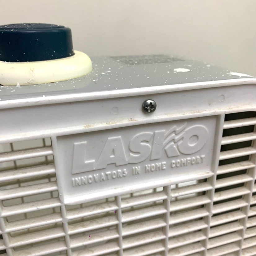 20" Box Fan Lasko Portable Floor Cooling Fan White Garage Shop - photo 4